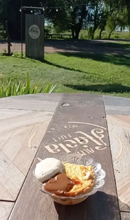 Adela | Tandil Uno Adela