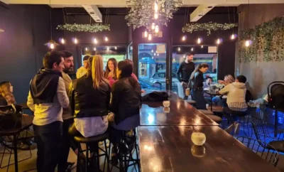 Cervecerías en Tandil: una noche de lúpulo y sierras